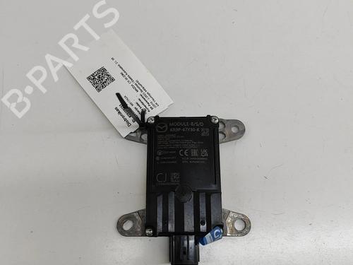 Used Electronic module Electronic module MAZDA CX-30 (DM) SKYACTIV-G M Hybrid (122 hp) 33370308 33370308
