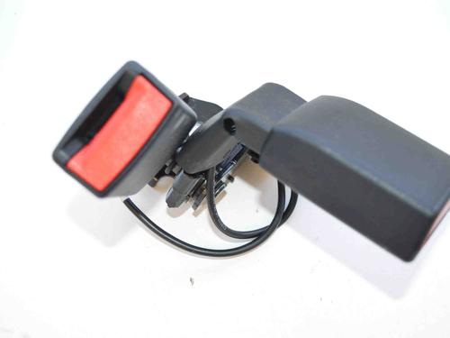 Used Seat buckle MERCEDES-BENZ CLA Coupe (C117) CLA 220 CDI / d (117.303) (177 hp) 30240279