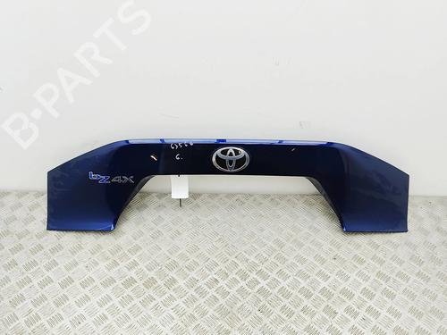tailgate-trim-toyota-bz4x-_eam1_-2021-36782699 main image