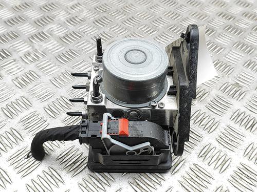 Used ABS pump SKODA ENYAQ iV SUV (5AZ) 80 (204 hp) 30575157