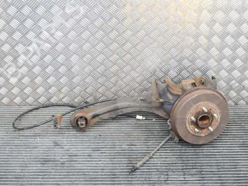 right-front-steering-knuckle-ford-focus-iii-10-ecoboost-bv615a968cc-2010-2011-2012-2013-2014-2015-2016-2017-2018-2019-2020-14666732 main image