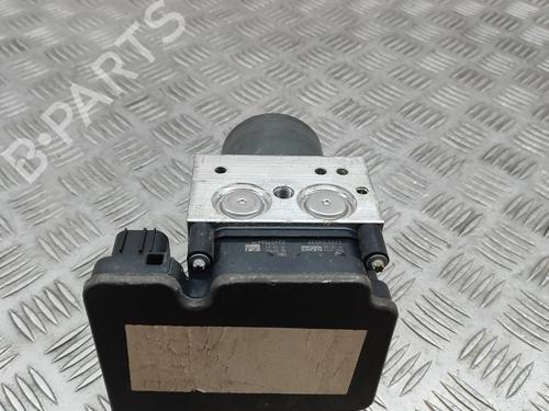 ABS pump LAND ROVER RANGE ROVER VELAR (L560) 2.0 D180 TD4 4x4 | BP25615990M43 - Image 2