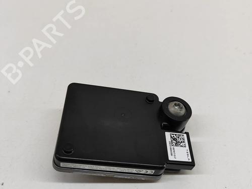 electronic-module-tesla-model-y-5yjy-2019-32754569 main image