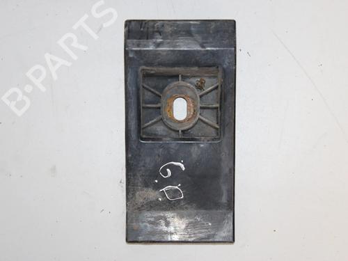 Stoßstangenhalter hinten für JAGUAR XJ (X308) 3.2 (237 hp) 31315205