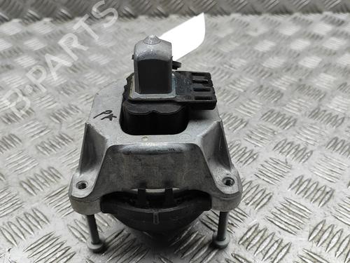 Used Engine mount Engine mount BMW XM (G09) XM All-wheel Drive (653 hp) 33391652 33391652