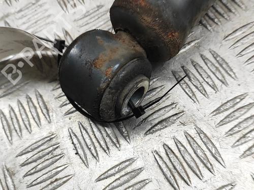 Right front shock absorber IVECO DAILY VI Platform/Chassis 33S14, 35S14, 35C14, 38S14 | BP27933968M17