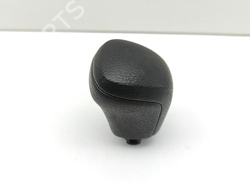Used Shift knob TOYOTA COROLLA Estate (_E21_) 1.8 Hybrid (ZWE211) (98 hp) 29812684
