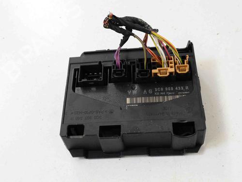 Used Electronic module VW PASSAT B6 (3C2) 2.0 TDI 16V (140 hp) 30208038