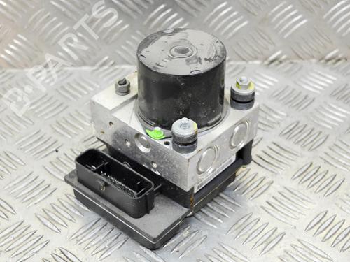 Used ABS pump RENAULT CLIO III (BR0/1, CR0/1) 1.2 16V (BR02, BR0J, BR11, CR02, CR0J, CR11) (75 hp) 8145504