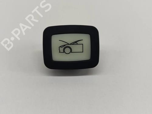 switch-tesla-model-y-5yjy-2019-32754435 main image