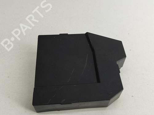 Used Fuse box PEUGEOT 2008 II (UD_, US_, UY_, UJ_, UR_, UC_) 1.2 Hybrid 136 (URHPYC, USHPY) (136 hp) 28553066