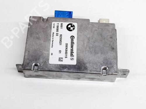 Used Electronic module BMW 5 (F10) 520 d (184 hp) 13928931