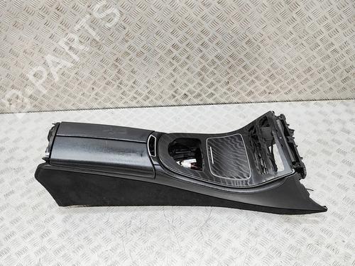 Console centrale Console centrale MERCEDES-BENZ E-CLASS Convertible (A238) E 300 (238.448) (245 hp) 37469115 37469115