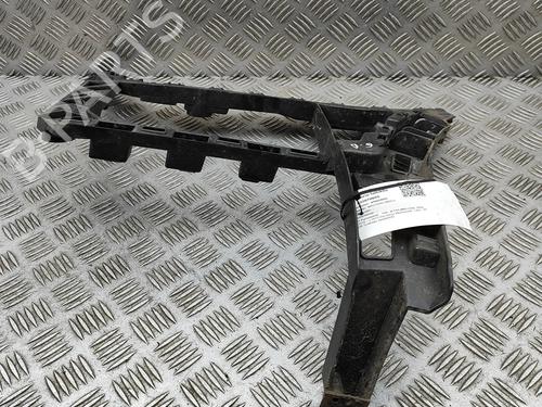 Stoßstangenhalter hinten für VW JETTA IV (162, 163, AV3, AV2) 1.6 TDI (105 hp) 30596481