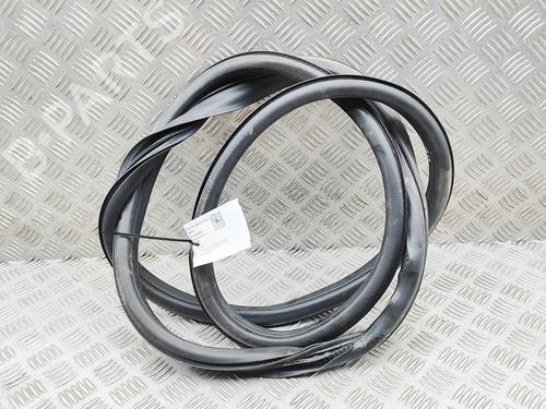 Used Rubber door seal Rubber door seal ALFA ROMEO GIULIA (952_) 2.0 (952ABA25B) (200 hp) 36275333 36275333