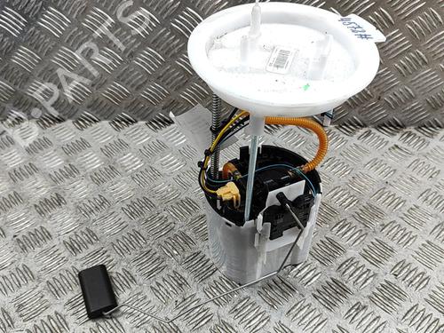 Used Fuel pump Fuel pump VOLVO XC40 (536) B4 Mild-Hybrid (197 hp) 19428199 19428199