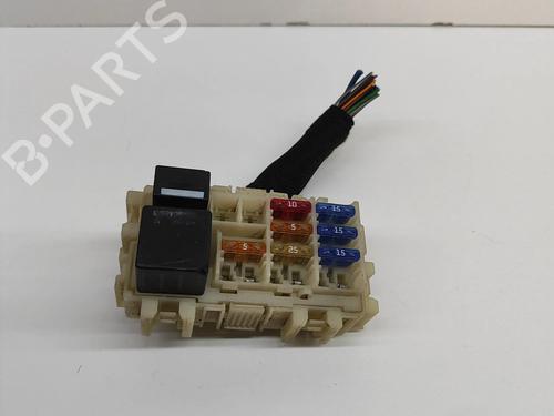 Fuse box LAND ROVER RANGE ROVER EVOQUE (L538) 2.2 D 4x4 | BP24306782E1