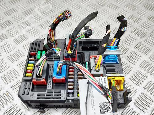 Used Fuse box Fuse box PEUGEOT 208 II (UB_, UP_, UW_, UJ_) e-208 (136 hp) 36458201 36458201