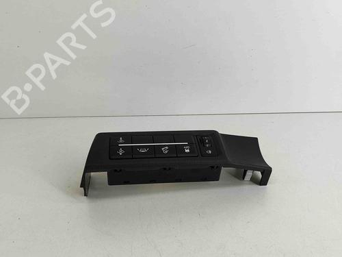 Switch SSANGYONG KORANDO (C300) E-Motion | BP27776821I30