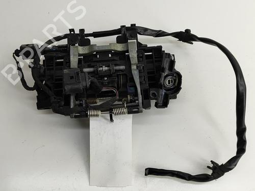 Klamka zewnętrzna drzwi przednich prawych AUDI A8 D3 (4E2, 4E8) 6.0 W12 quattro | BP24818562C129 