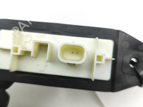 Switch TOYOTA COROLLA Estate (_E21_) 1.8 Hybrid (ZWE211) | BP29812649I30