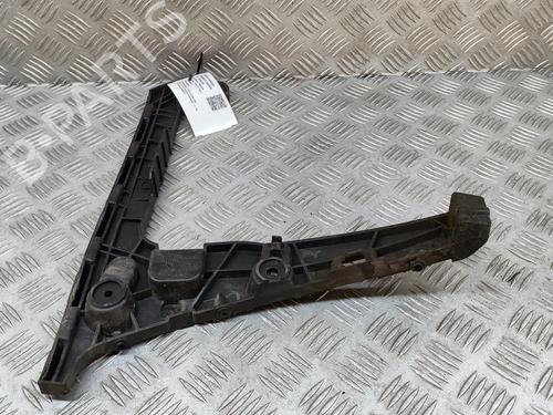 rear-bumper-bracket-audi-a4-b9-8w2-8wc-2015-24819584 main image