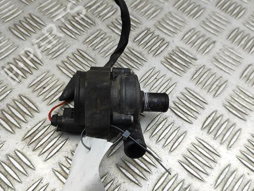 Used Auxiliary water pump MERCEDES-BENZ C-CLASS (W204) C 350 CDI (204.023) (265 hp) 29731074
