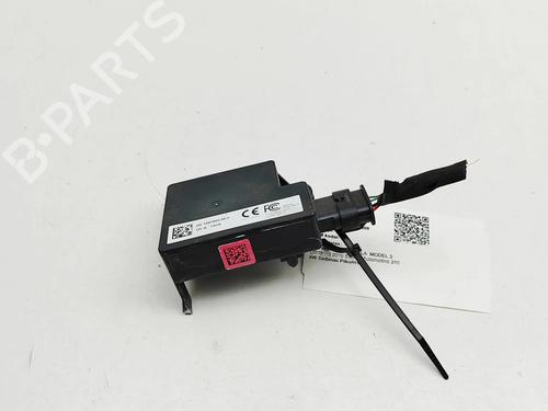 Electronic module TESLA MODEL 3 (5YJ3) EV Performance AWD | BP33394539M83 - Image 3