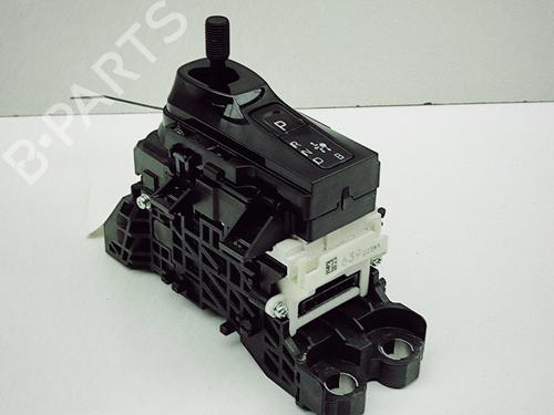 Used Gear lever TOYOTA PRIUS (_W6_) 2.0 PHEV (MXWH61L, MXWH61) (223 hp) 27837088