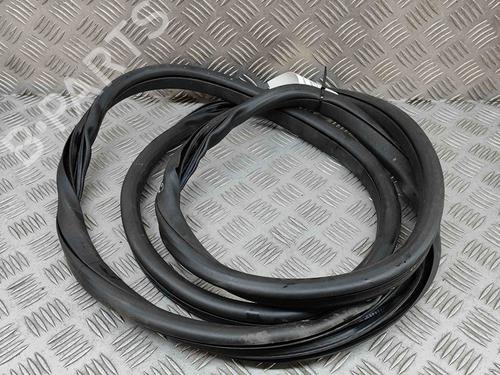 Used Rubber door seal LAND ROVER DISCOVERY SPORT (L550) 2.0 D 4x4 (180 hp) 27015125