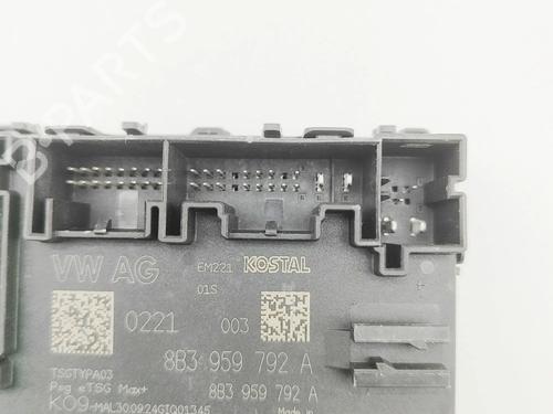 Electronic module PORSCHE MACAN (XAB) 4 Electric 4 (XABBB1, XABFD1) | BP38467232M83 - Image 5