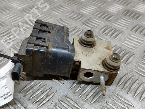 Used Electronic sensor PEUGEOT 2008 II (UD_, US_, UY_, UJ_, UR_, UC_) e-2008 (UKZKXZ) (136 hp) 27779051