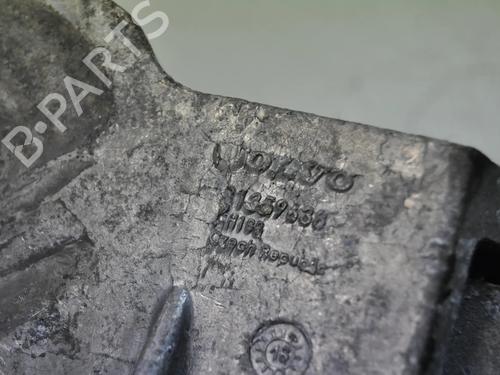 Used Engine mount VOLVO V40 Hatchback (525) D3 (150 hp) 9900923