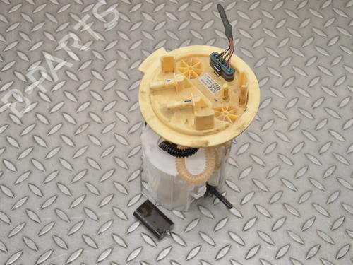 Used Fuel pump Fuel pump BMW 5 (F10) 530 d (286 hp) 33354713 33354713