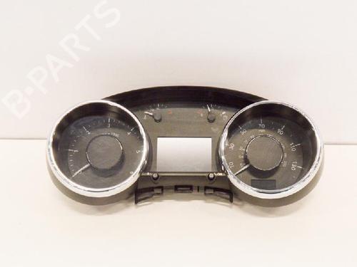Used Instrument cluster PEUGEOT 3008 I MPV (0U_) 1.6 HDi (109 hp) 6761617