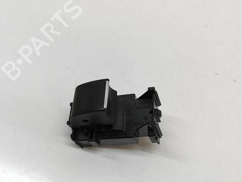left-front-window-switch-toyota-rav-4-v-_a5_-_h5_-2018-33373603 main image