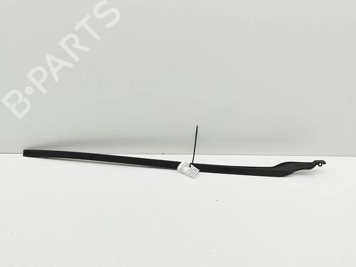 other-jaguar-xe-x760-2015-33394709 main image