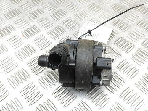 Pompe de circulation d'eau Pompe de circulation d'eau PEUGEOT 208 II (UB_, UP_, UW_, UJ_) e-208 (136 hp) 35767529 35767529
