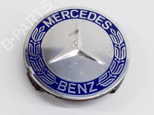 Used Hub cap MERCEDES-BENZ C-CLASS Coupe (C205) C 250 d (205.308) (204 hp) 15681037