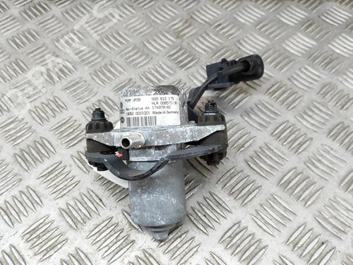 Used Vacuum pump Vacuum pump AUDI A3 Sportback (8VA, 8VF) 1.5 TFSI (150 hp) 18417829 18417829