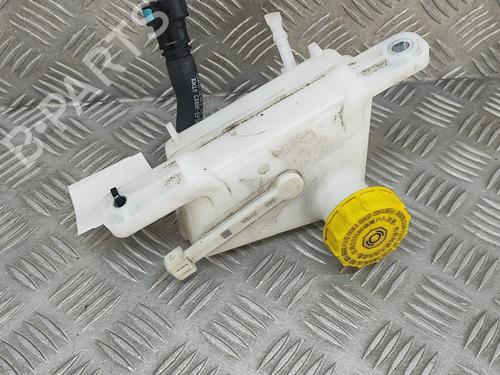 Used Brake fluid reservoir MG MG ZS SUV (AZS1) EV (156 hp) 28557812