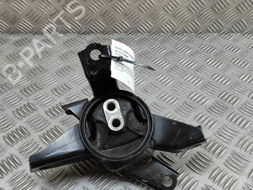Used Engine mount MERCEDES-BENZ S-CLASS (W222, V222, X222) S 400 d (222.034, 222.134) (340 hp) 28565407