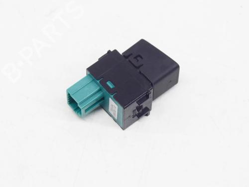 Switch NISSAN LEAF (ZE1) Electric | BP27751129I30