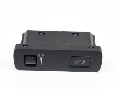 Used Switch VOLVO XC60 II (246) T5 AWD (254 hp) 10075075