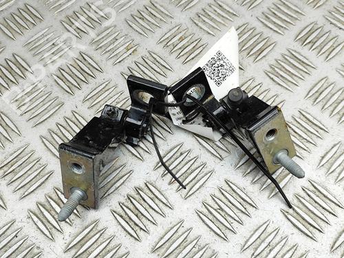 hingedoor-check-strap-audi-q5-fyb-fyg-2016-33039084 main image