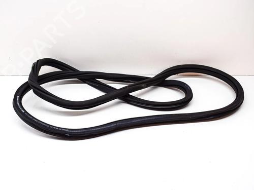 rubber-door-seal-vw-golf-viii-cd1-da1-2019-27759332 main image