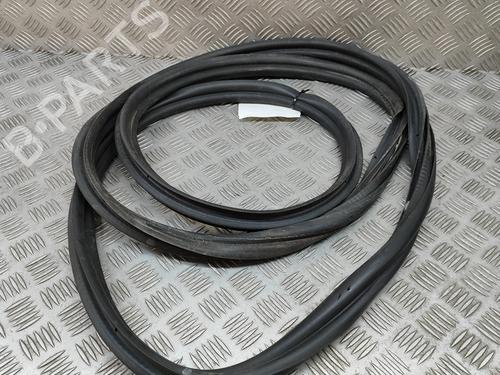 rubber-door-seal-mercedes-benz-vito-tourer-w447-2014-26912243 main image