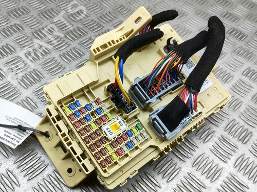 Used Fuse box Fuse box HYUNDAI KONA (OS, OSE, OSI) EV (136 hp) 32501173 32501173