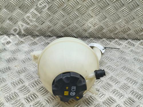 Used Expansion tank Expansion tank 39566009 39566009