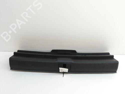 Pynteliste til bagklap Pynteliste til bagklap AUDI A3 Sportback (8VA, 8VF) 1.5 TFSI (150 hp) 18165203 18165203